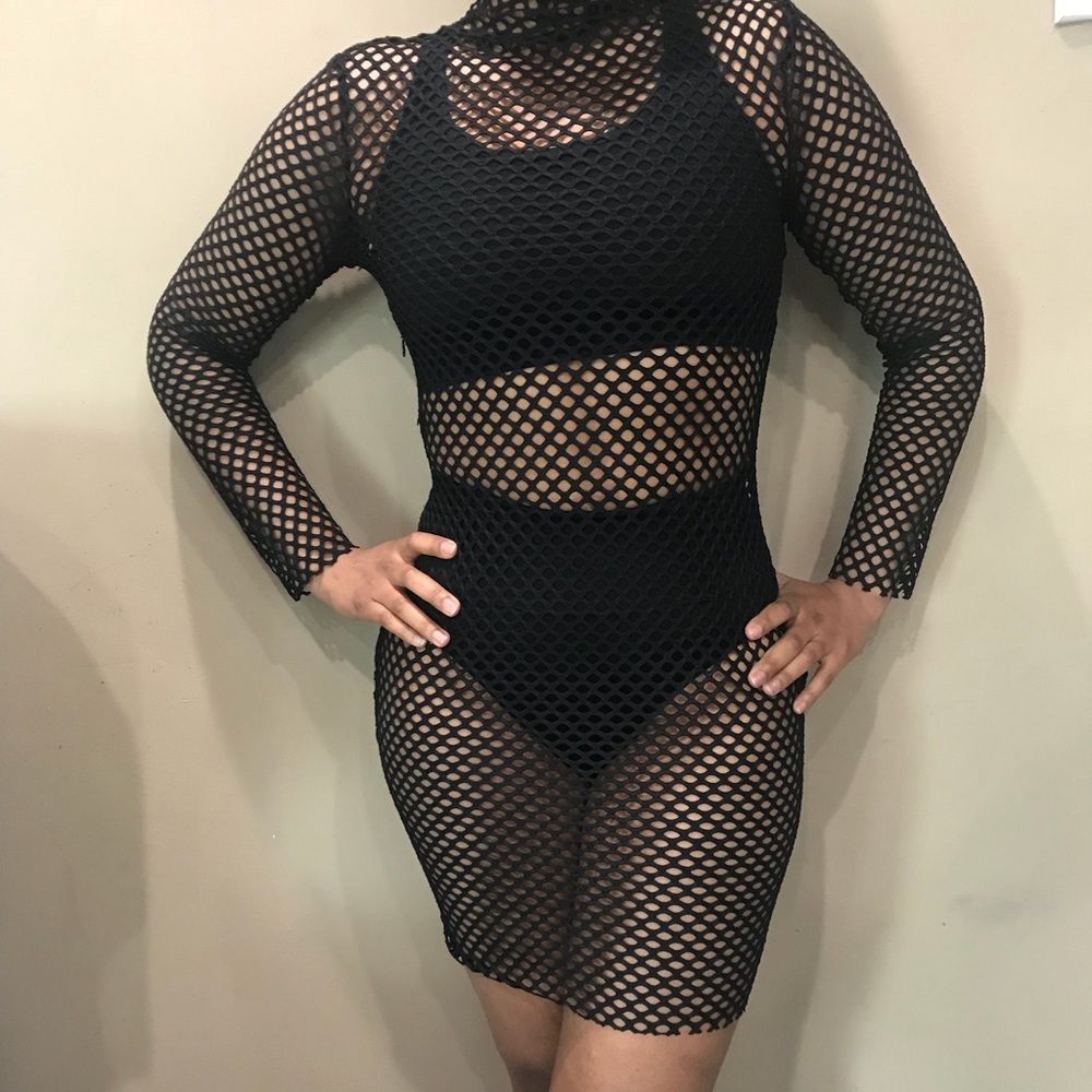 FISHNET COVERUP